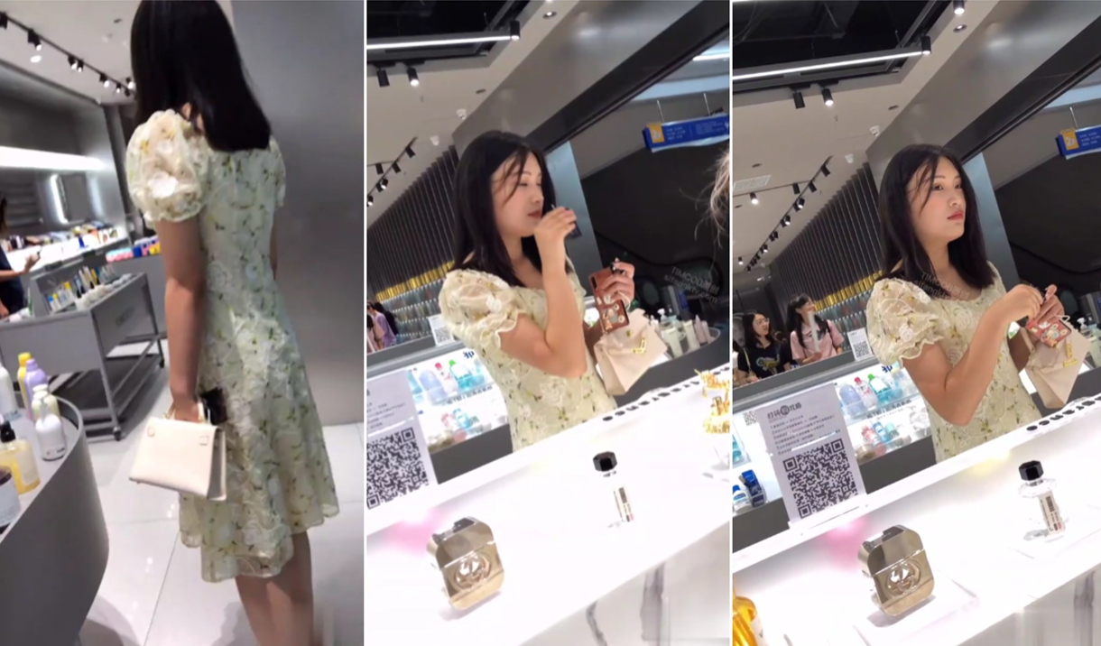 20209692119用户上传长裙小姐姐试口红绸缎内内性感- www.jdav.vip