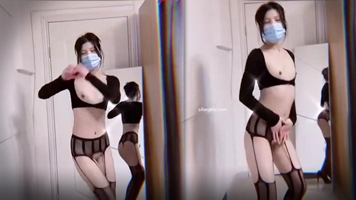 学妹露着点露逼跳舞表演好福利值得一看- www.jdav.vip