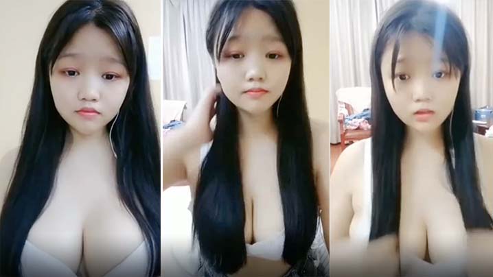 童颜巨乳G奶小萝莉一脸呆萌乖巧掏出奶子白嫩揉搓掰穴特写紧致微毛小穴粉嫩萝莉- www.jdav.vip